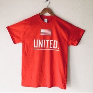 Men‘s Apparel Red T Shirt